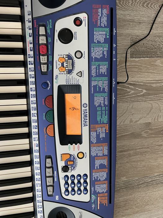 Yamaha PSR260 Синтезатор