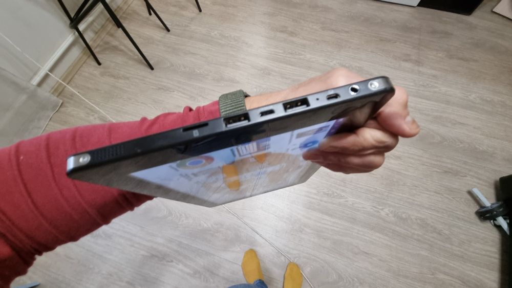 Компьютер планшет на базе Windows