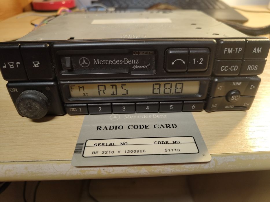 Becker BE2210 Bluetooth 5.0 radio retro pentru Mercedes Benz w124/w201/w202