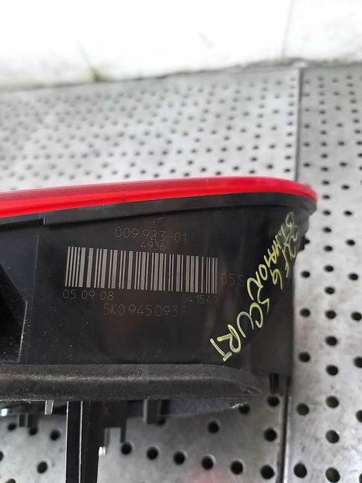 Stop tripla lampa stanga haion vw golf 6 5k scurt 5k0945093