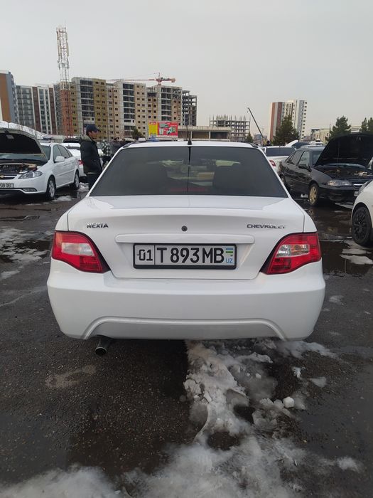 Nexia sotladi srochna!!!