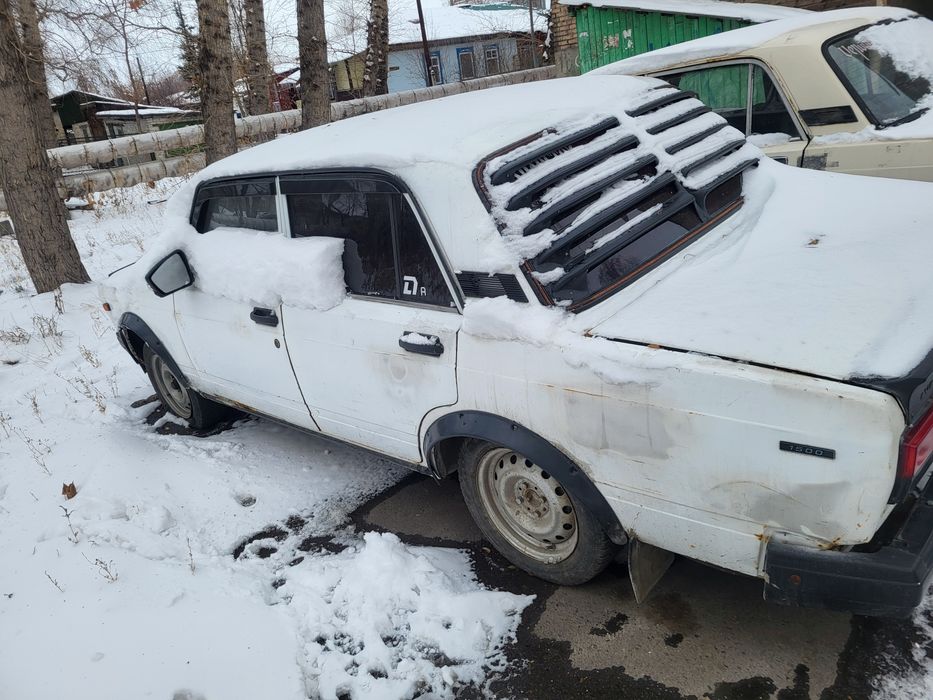 Продам ваз 2107 в хорошем состояний