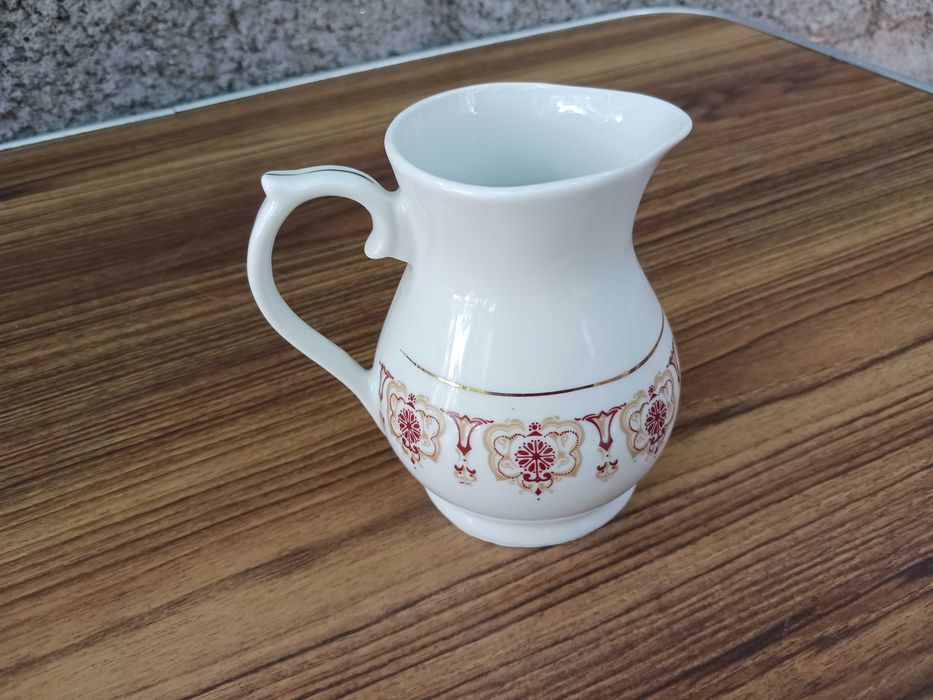 Ретро порцеланова кана