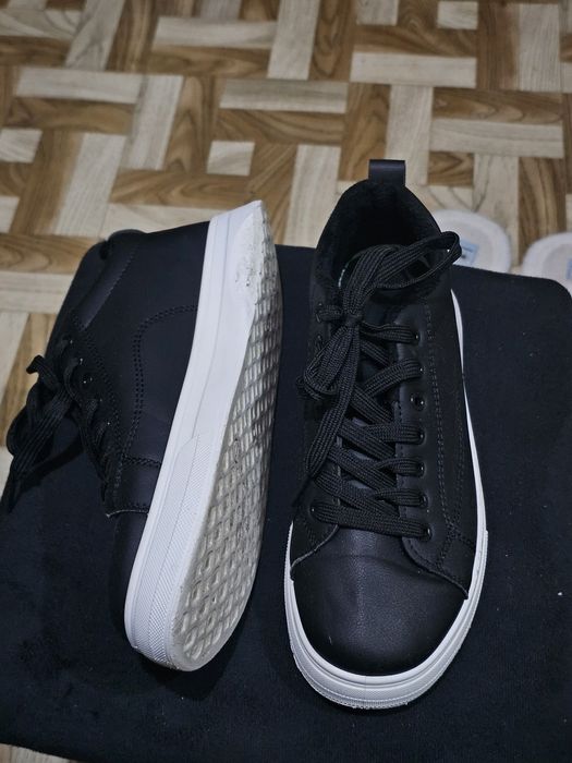 Кроссовки мужские