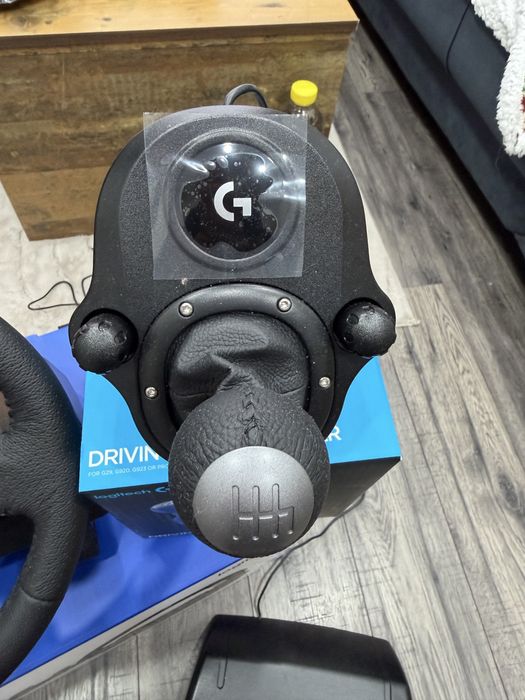 Волан с педали LOGITECH G29
