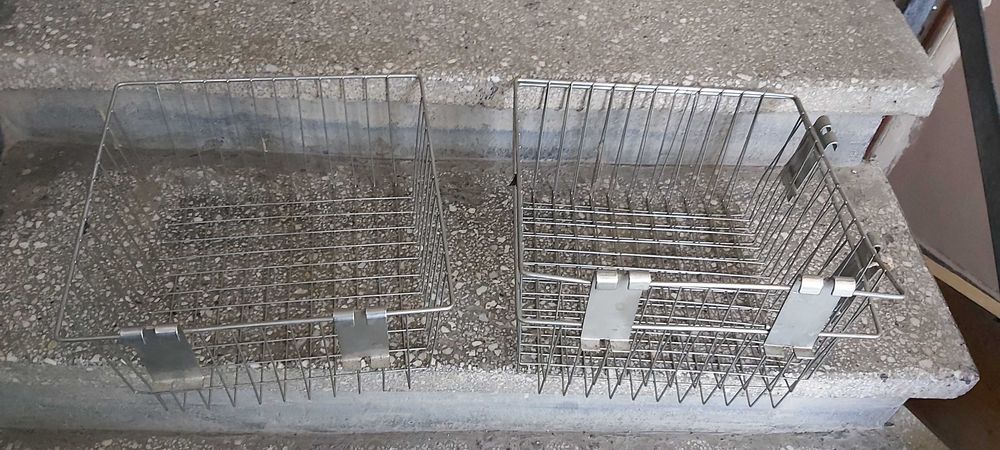 Продавам кошници за решетки