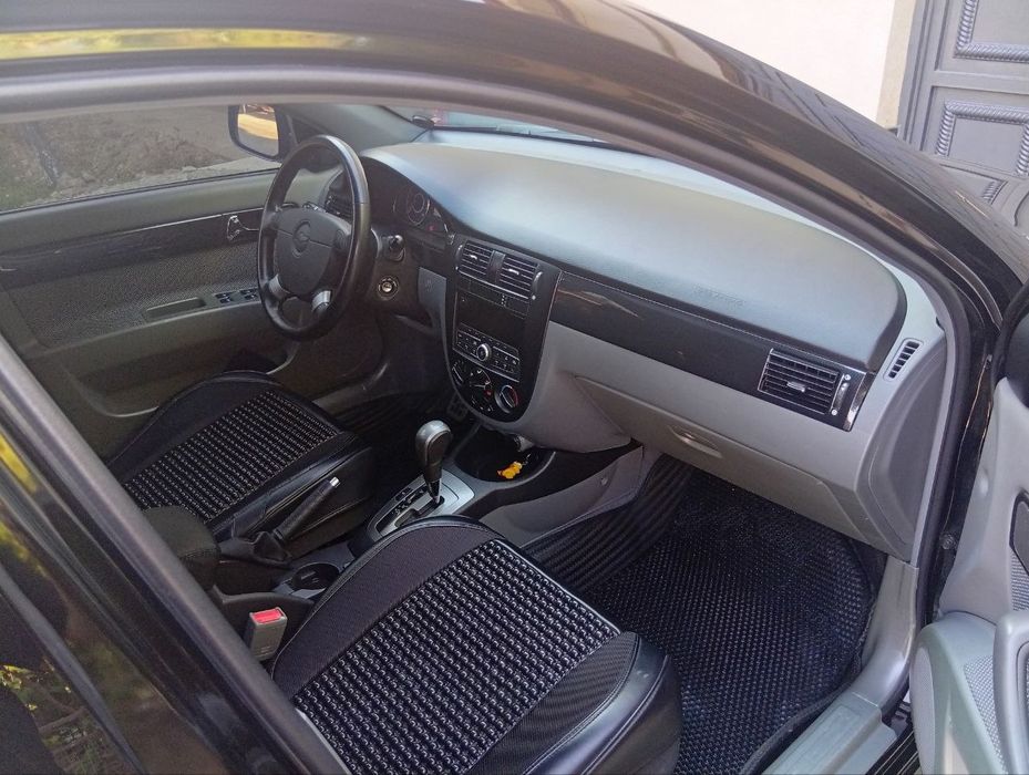 Gentra 2023 Black metallic