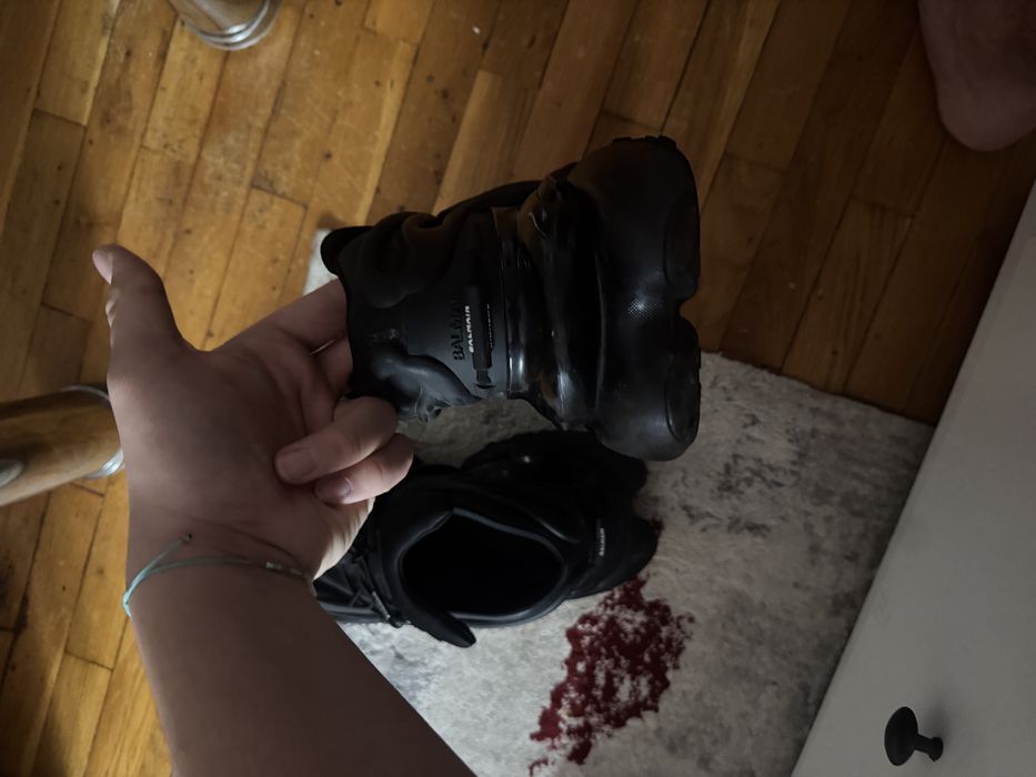 Balmain unicorn black