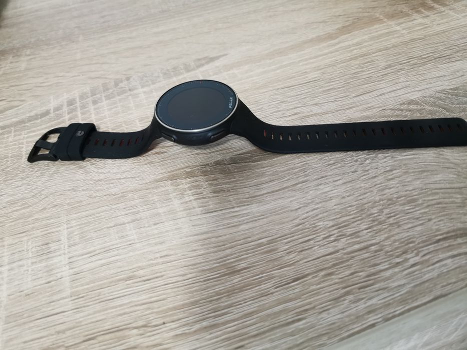 Smartwatch polar vantage titan