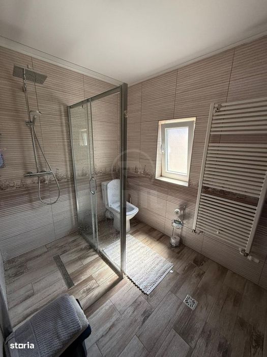 Casa triplex zona Somesului