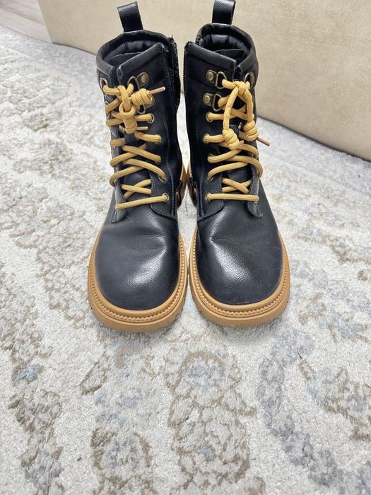 Демисезонные ботинки