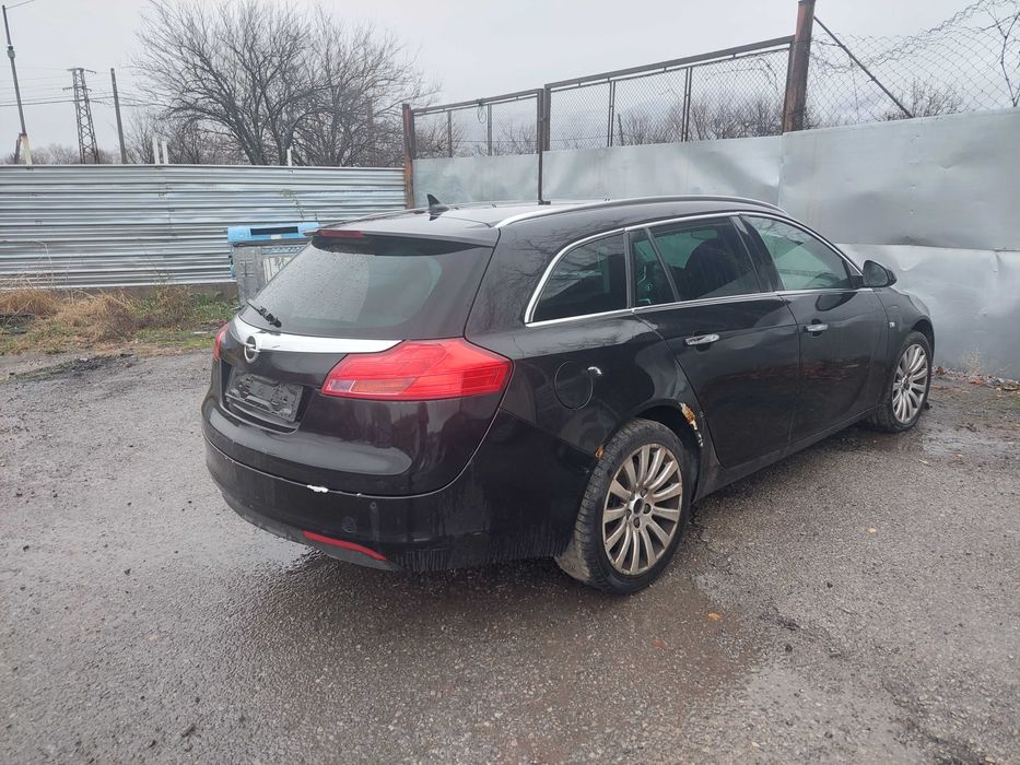 Opel Insignia 2.0 cdti , Опел Инсигния на части!
Септември 2011