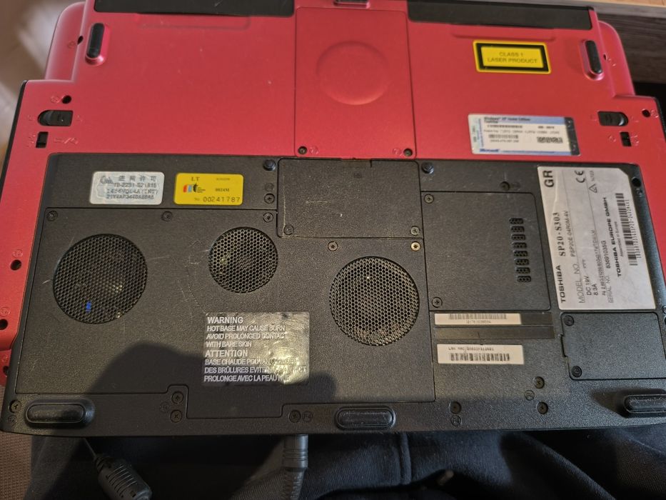Ретро лаптоп Toshiba satellite sp20-s303