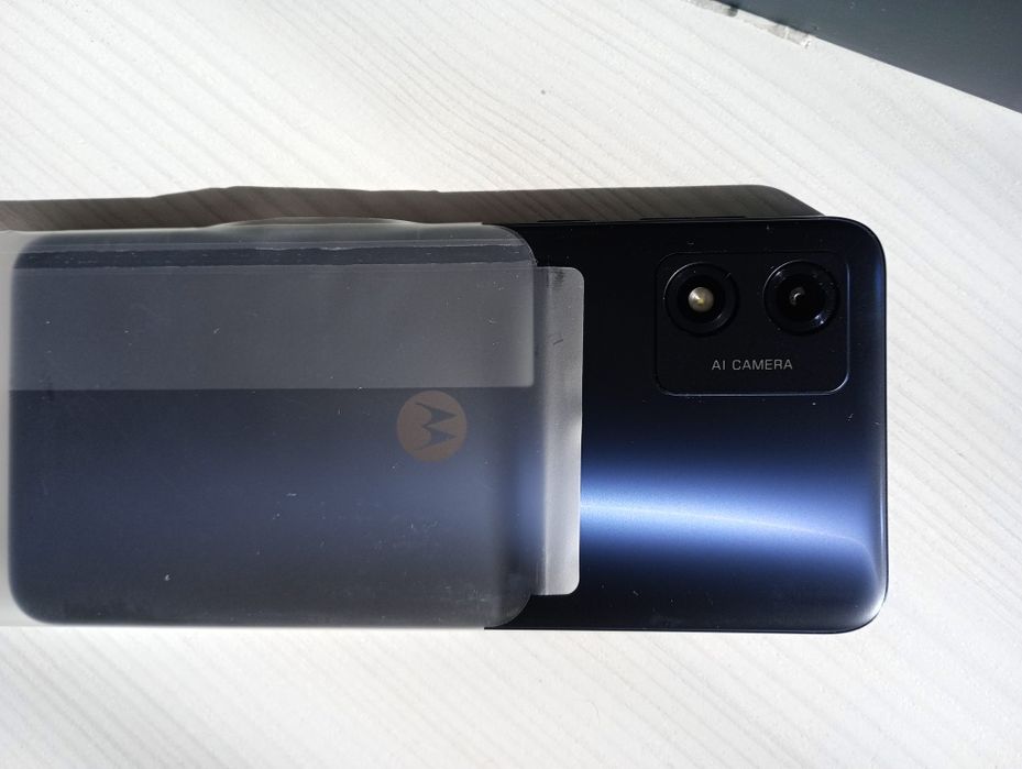 Смартфон Моторола Е 13 13