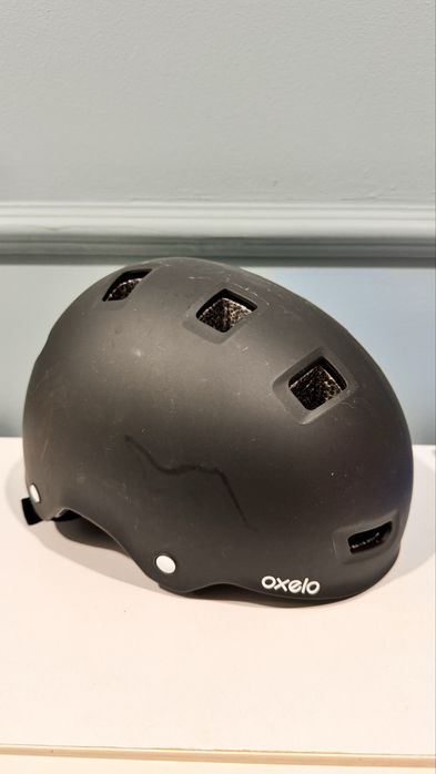 Шлем детский Oxelo в отличном состоянии