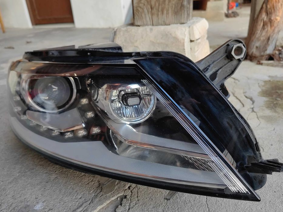 Фар VW Passat CC Bi-Xenon LED десен / Фар Пасат ЦЦ Оригинален