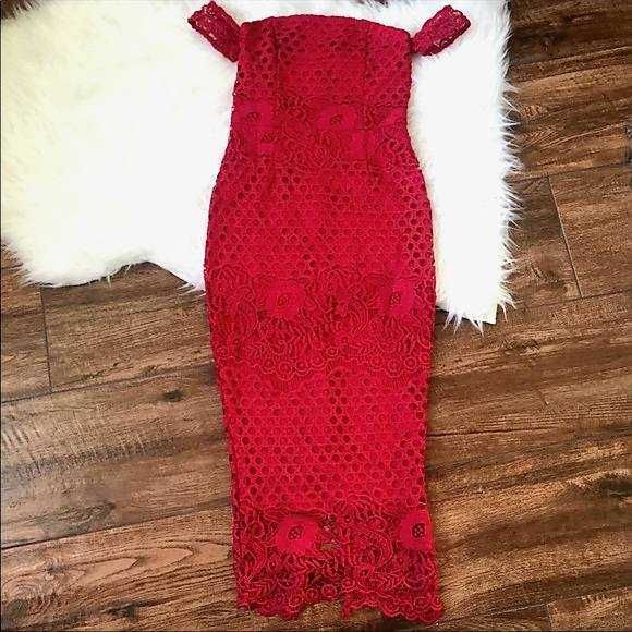 Официални  рокли