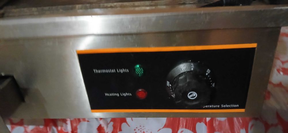 Електрическа плоча