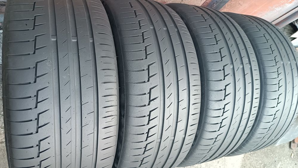 225/45/17 Continental