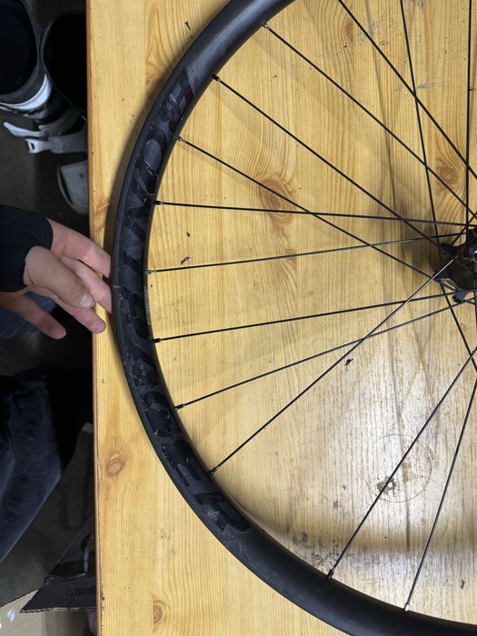 Janta carbon bontrager kovee 29”