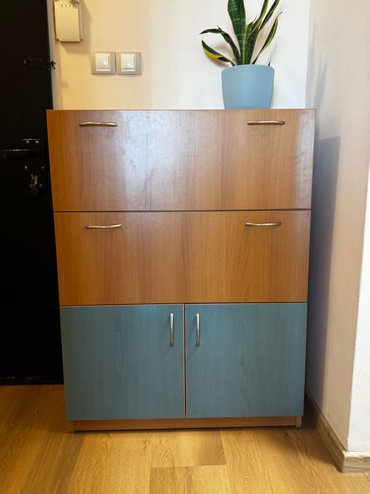 Шкаф за обувки с три отделения