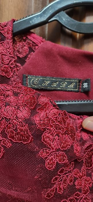 qizil rangli koylak va koja kastum