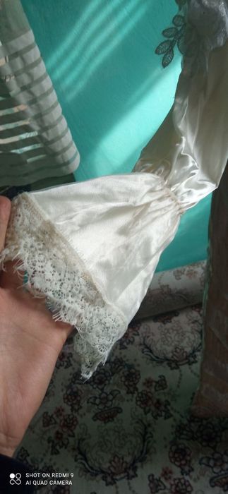 Kelinlar uchun zamonaviy salom libosi