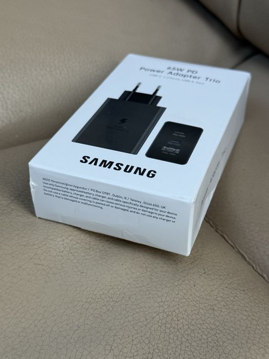 Adaptor Samsung 65W EP-T6530 Trio/Usb-C+A•NOU•Super Fast Charging