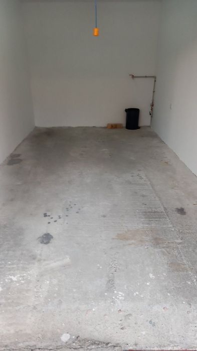 Дава се под наем Гараж / Паркомясто в Пловдив, Център - 16 кв.м за 102 € - Снимка #1