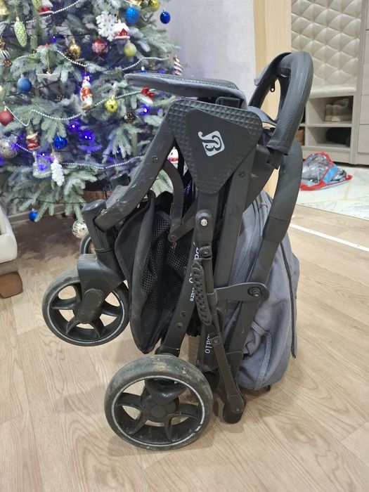 Продам коляску детскую