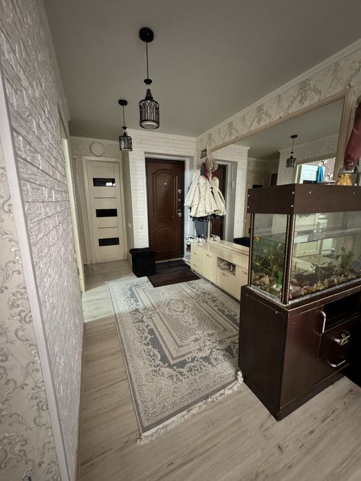 Продается 3 комнатная квартира