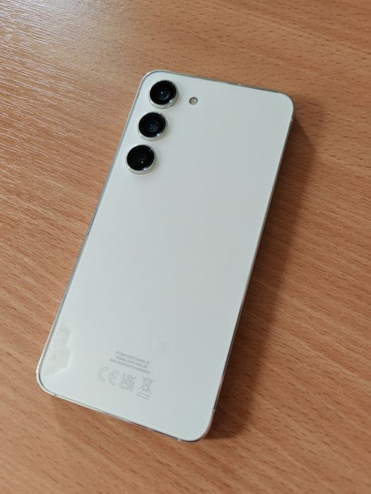 Samsung s23 за части