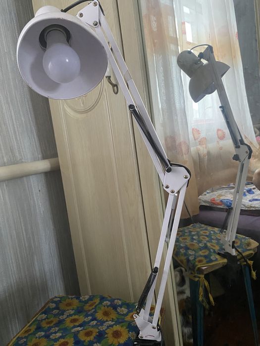 кушотка мен лампа сатылады