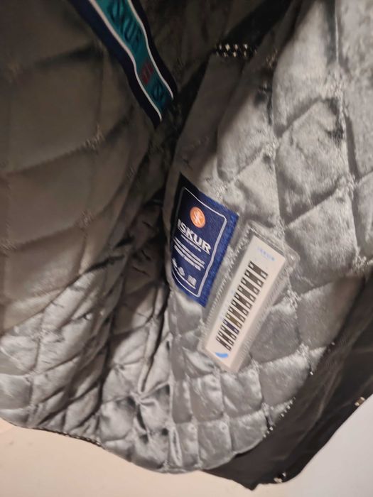 Продаю новую мужскую куртку