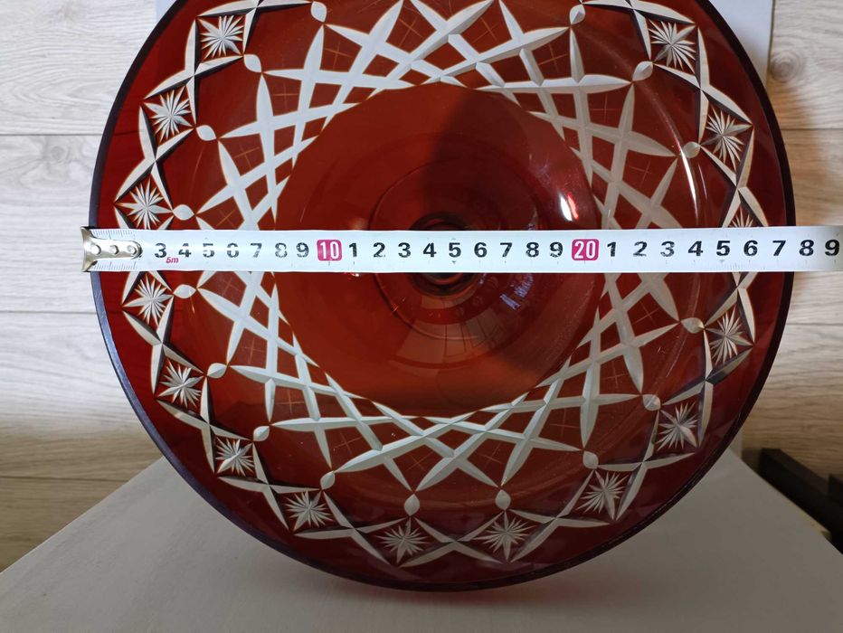 Стеклянная фруктовница конфетница