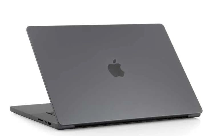 MacBook Pro M4 - 16inch