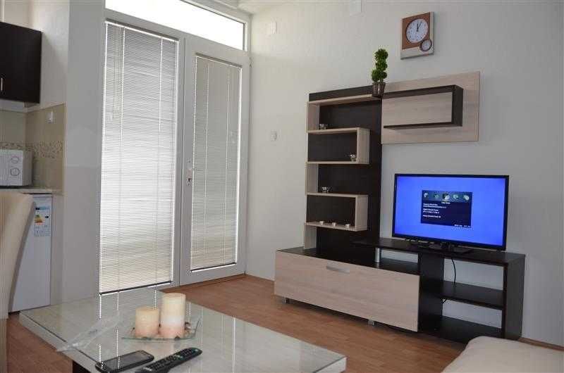 Дава се под наем Двустаен апартамент в Пловдив, Тракия - 52 кв.м за 260.1 € - Снимка #4