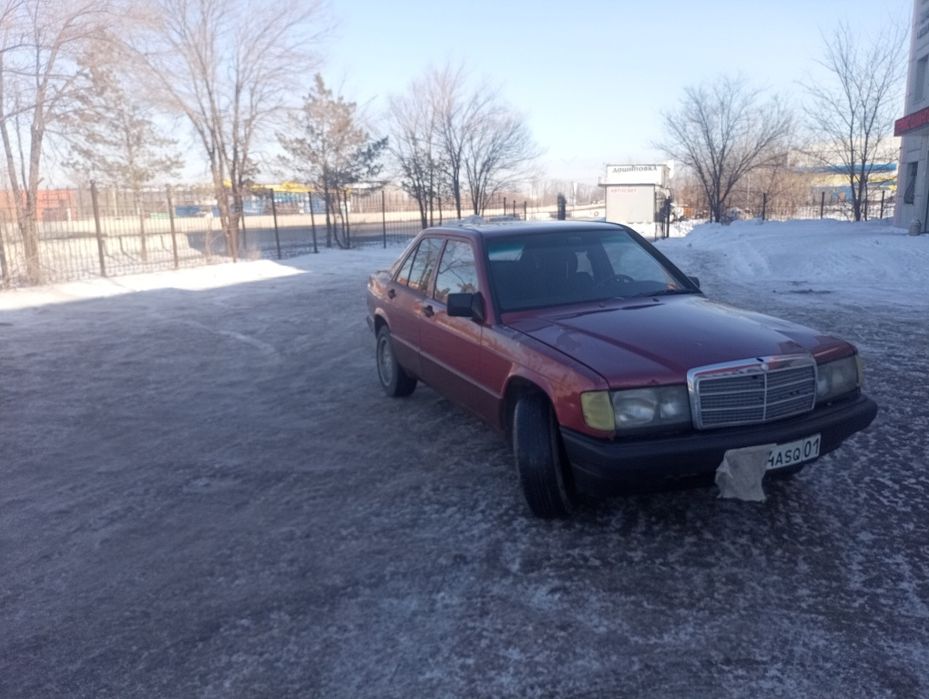 Продам Мерседес 190