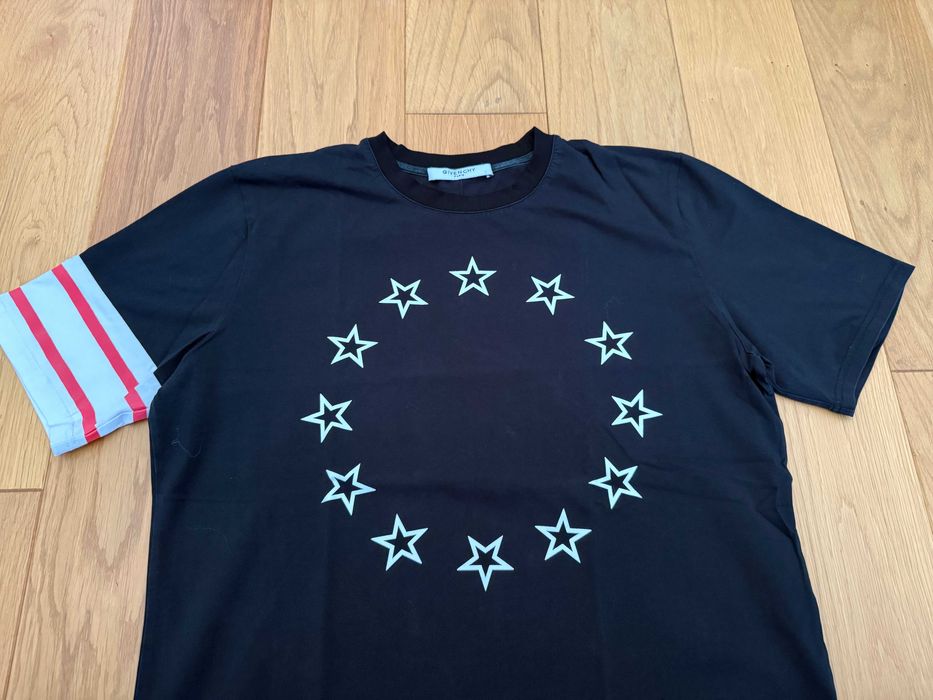 Тениска Givenchy