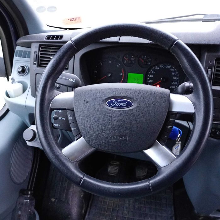 Vand ford transit 8+1