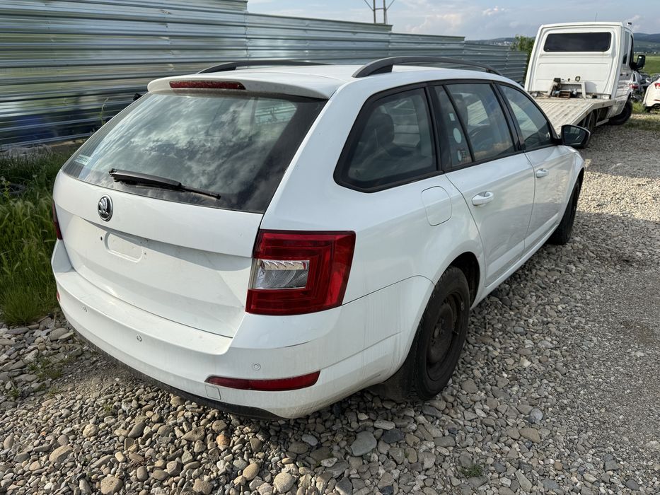 Piese si accesorii skoda octavia 3 1.6 clh