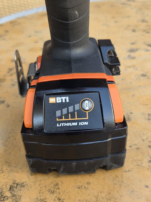 Акумулаторен винтоверт BERNER 18V BACSD-1