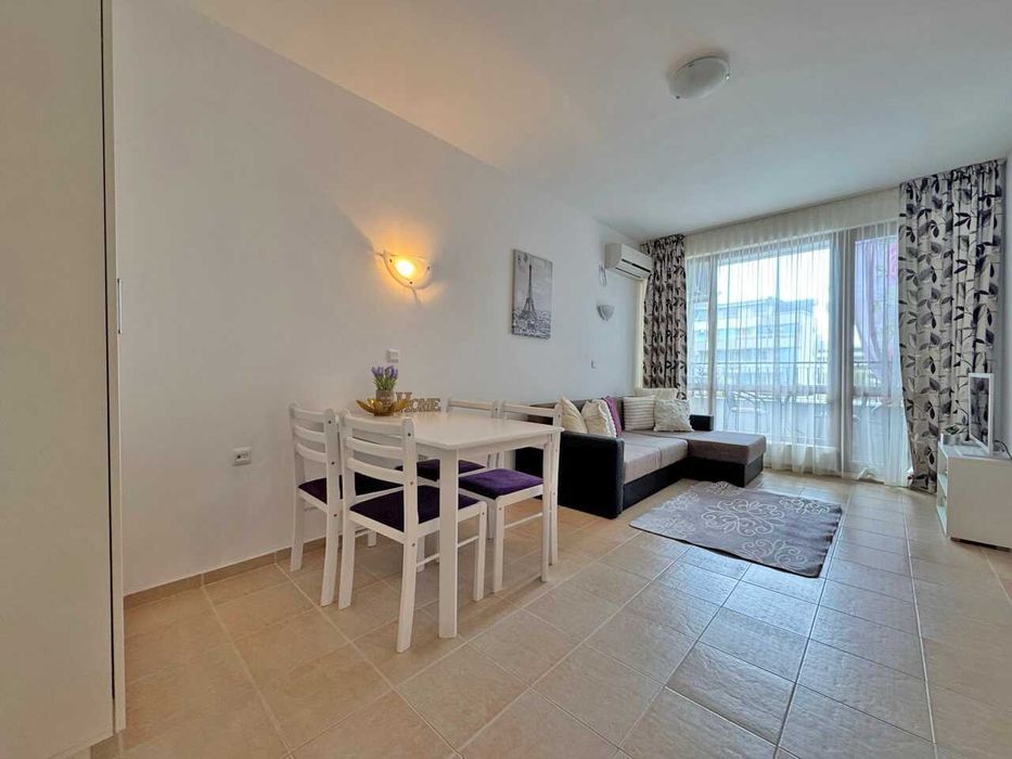 Продава се Двустаен апартамент в к.к. Слънчев бряг - 50 кв.м за 1490 €/кв.м - Снимка #2