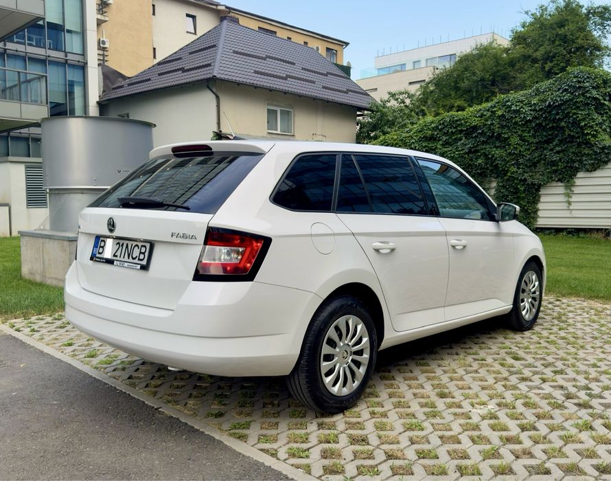 SKODA Fabia 2018 — imagine 3