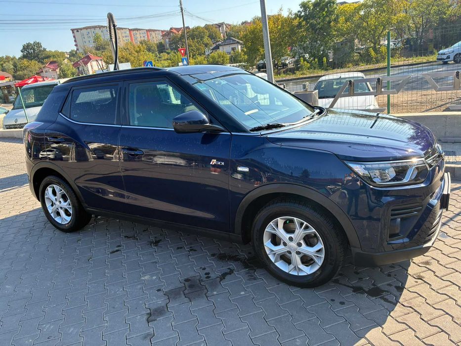 Tivoli 1.5 benzină manuală 163 cai