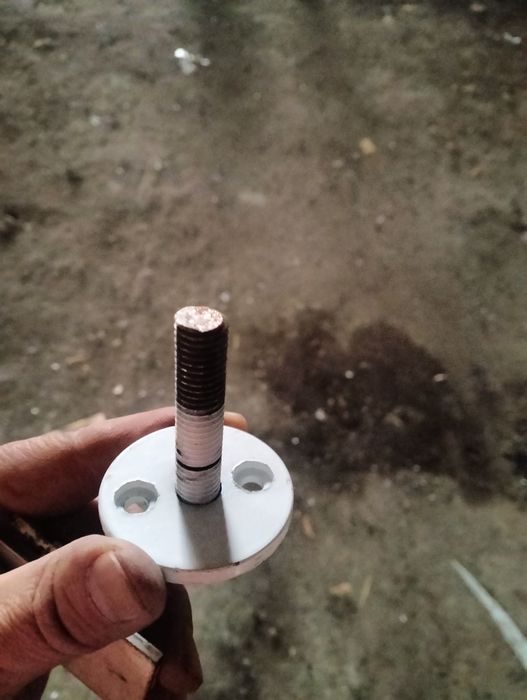 Продам труба квадратная 40*40* 1.5