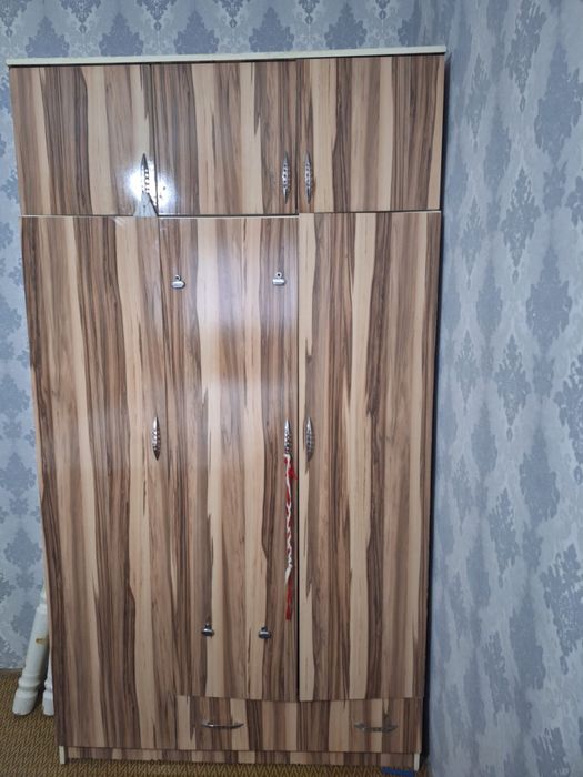 шкаф для одежды вместительный