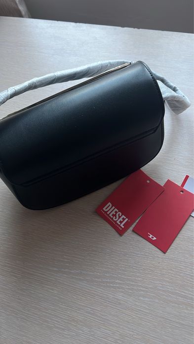Diesel черна чанта