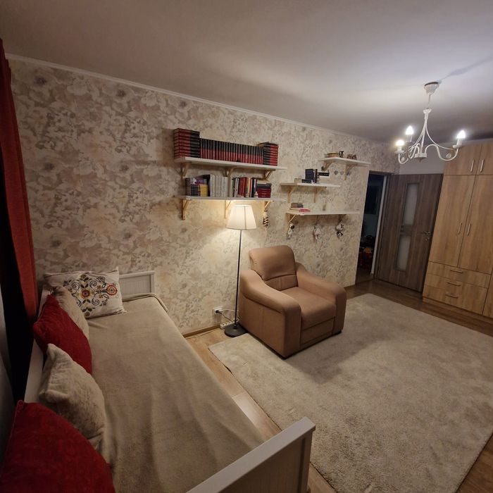 Vând apartament 3 camere dec. metrou Ștefan  cel Mare Polona Greceanu