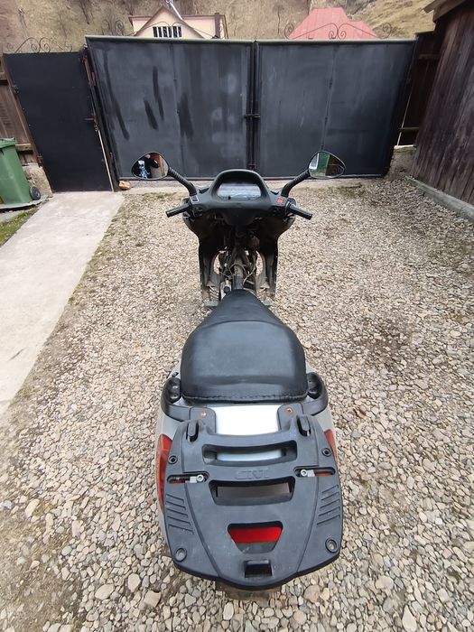 Vând scuter honda foresight 250, urgent